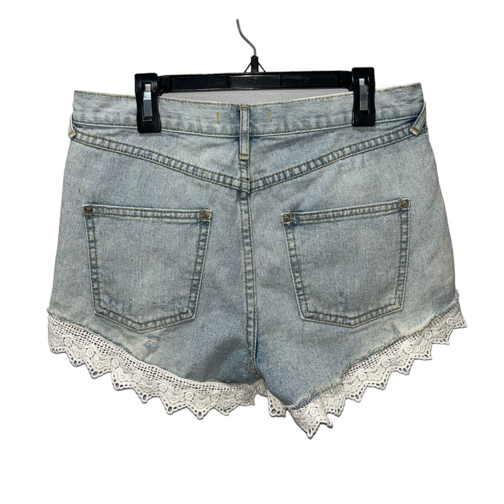 Free People Lacey Cutoff Daisy Wash Distressed Denim Shorts Size 26 Cottagecore - Picture 9 of 10